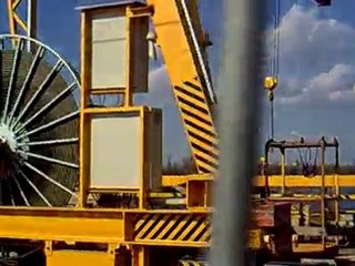 Margit hid epiteni gép The machine to build the bridge Margi