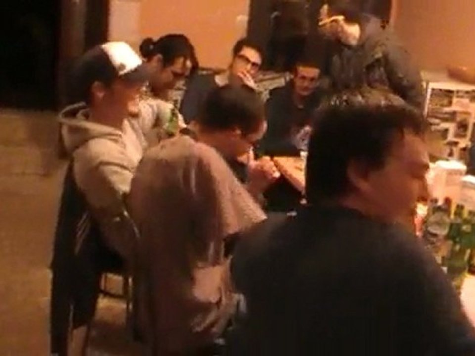 ambiance lors de castagne au bar'ouf