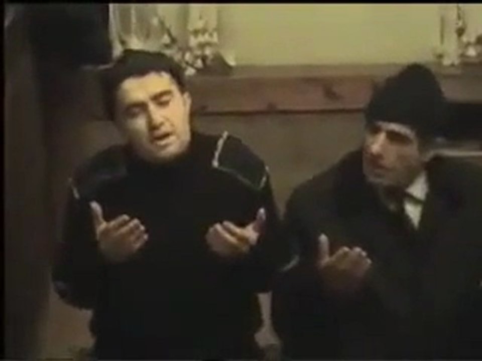 Kayserili nasıl dua eder ; "Kalk git Allahı meşgül etme ":))