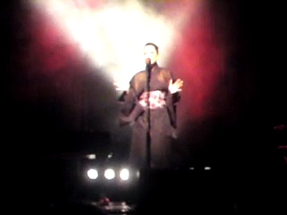 Natasha à Lyon (08.04.2010) - Un ange frappe à ma porte