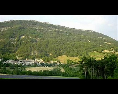 Les crêtes de la montagne de Desse ( 26 Diois)