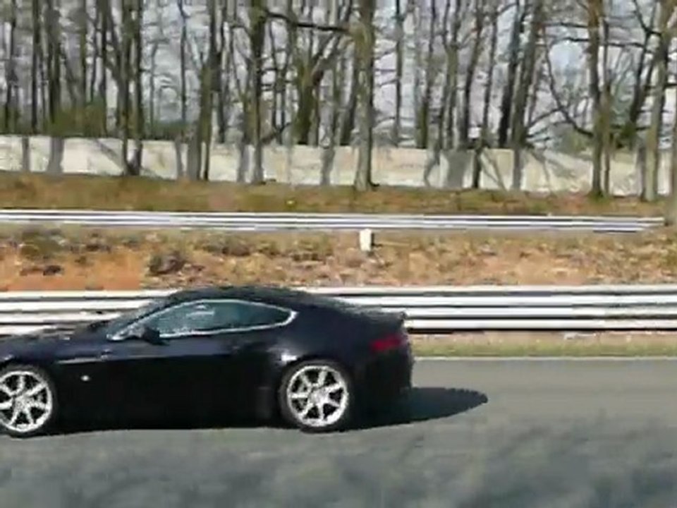 Stage de pilotage Aston martin V8 vantage