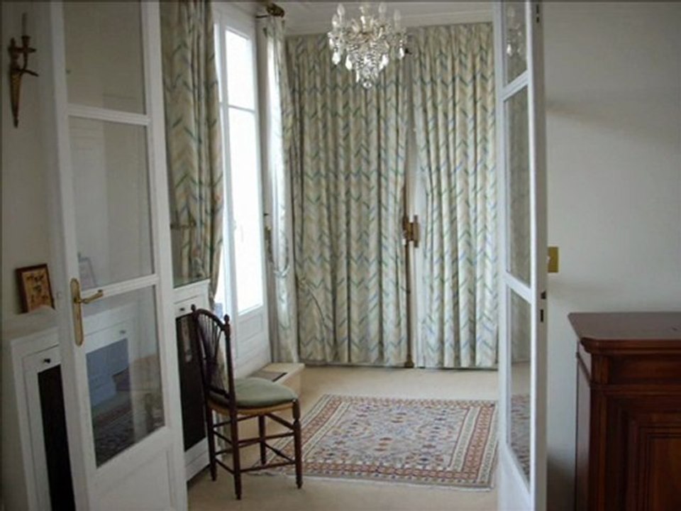 Location appartement meublé Paris 16ème terrasse