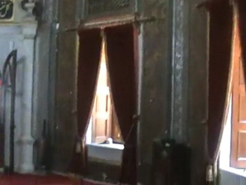 FATİH SULTAN  MEHMET HANIN  TÜRBESİ (www.netpano.com)