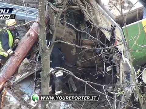 Treno deragliato in Val Venosta. 9 morti e decine di feriti