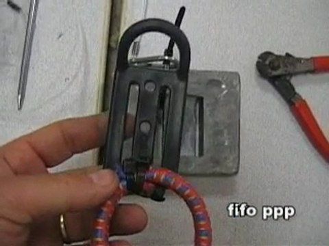 chasse sous marine accroche poisson fifo