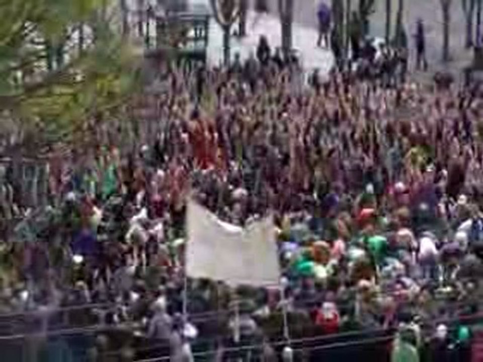 Seattle Glee Flash Mob Video - Seattle, Westlake