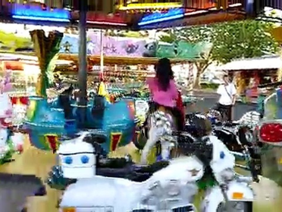 fev, mon 1er tour de manège, pas mal...