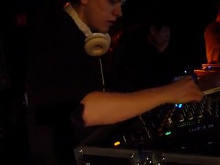 Hidden Face - Steppin Faya