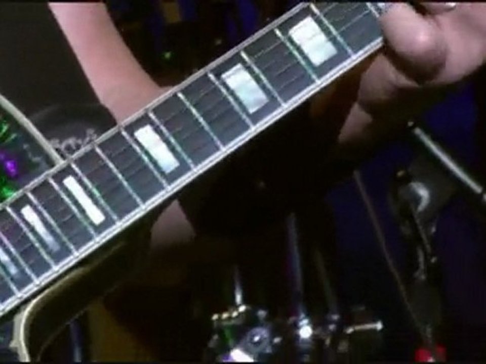 Lyrics / Paroles "Stranglehold" - Ted Nugent