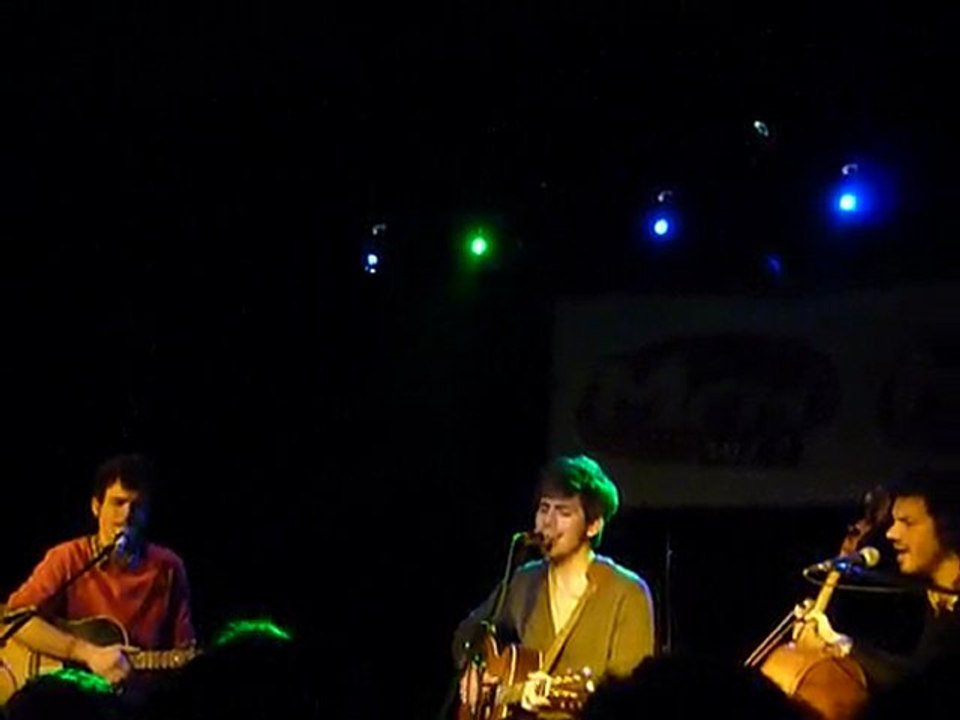 Revolver Mfm pop sessions 12/04/2010 la scène Bastille