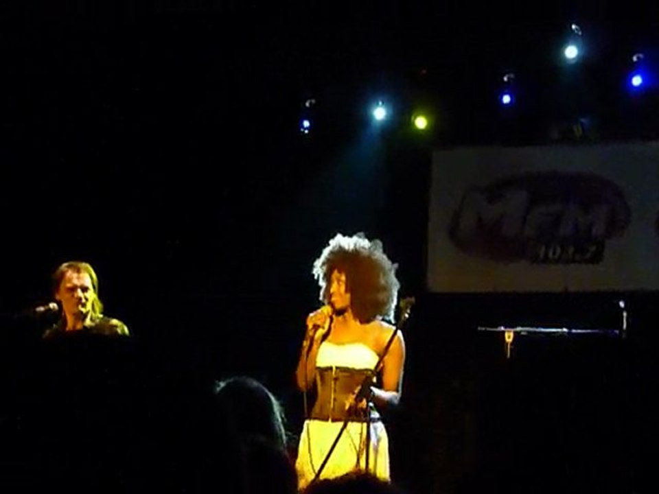 Inna Modja pop sessions 12/04/2010 la scène Bastille Bamako