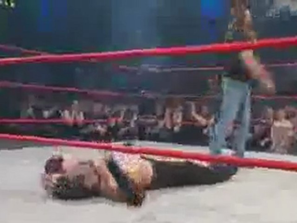 Jeff Hardy Gets Injured By A Fireball On TNA 12/04/10