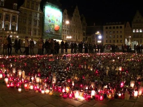 Katastrofa w Smoleńsku. Żałoba we Wrocławiu