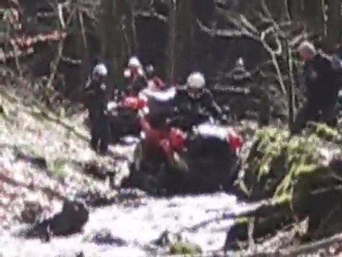 RANDO QUAD AUVERGNE Avril 2010 QUAD PASSION LOISIR 77