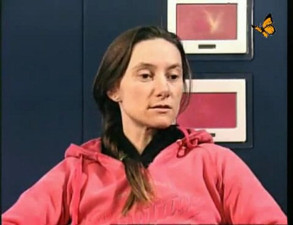 Kriminaloberkommissarin hinterfragt BRD