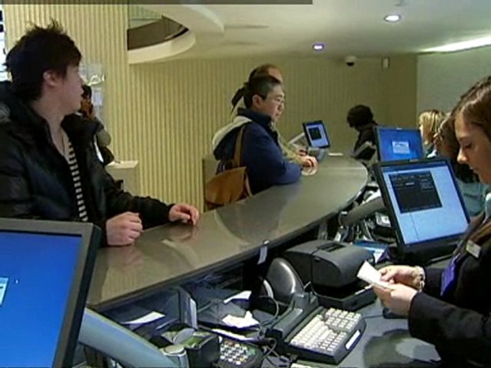 Cash payments plummet