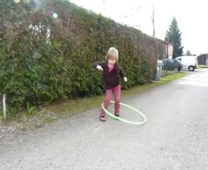 Le Hoola-Hoop par Ilona
