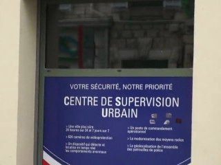 pL - Nice city is watching you..(Jolie mome-ya basta)