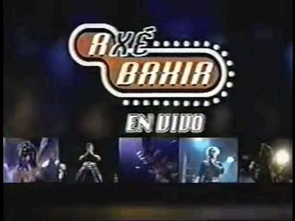 1.Axe Bahia - Beso En La Boca  (Del Concierto En Vivo)