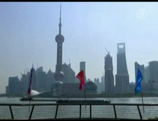 Shanghai's Pearl Tower Catches Fire