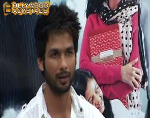 Shahid Grows Beard for Mausam!!