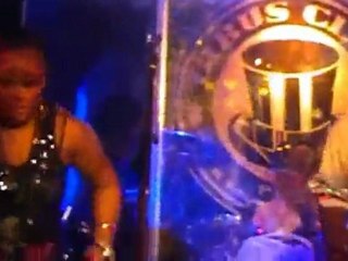 Top-One Frisson au Gibus_Kimona Meso