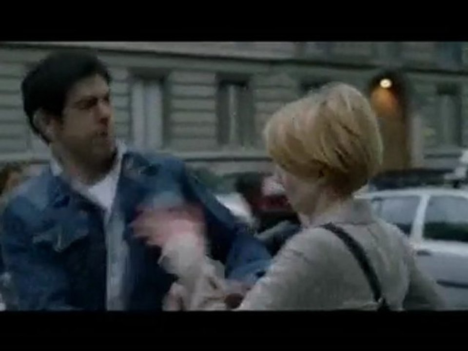 Cosa Voglio di Più - Clip esclusiva "Lite per strada"