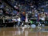 Ben Wallace gets the steal, runs the floor and finishes with