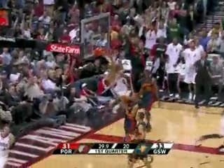 Rudy Fernandez gets out on the break and throws the alley-oo