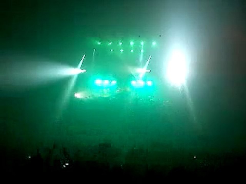 LIVE : Take Me To The Hospital - The Prodigy - 14/04/2010