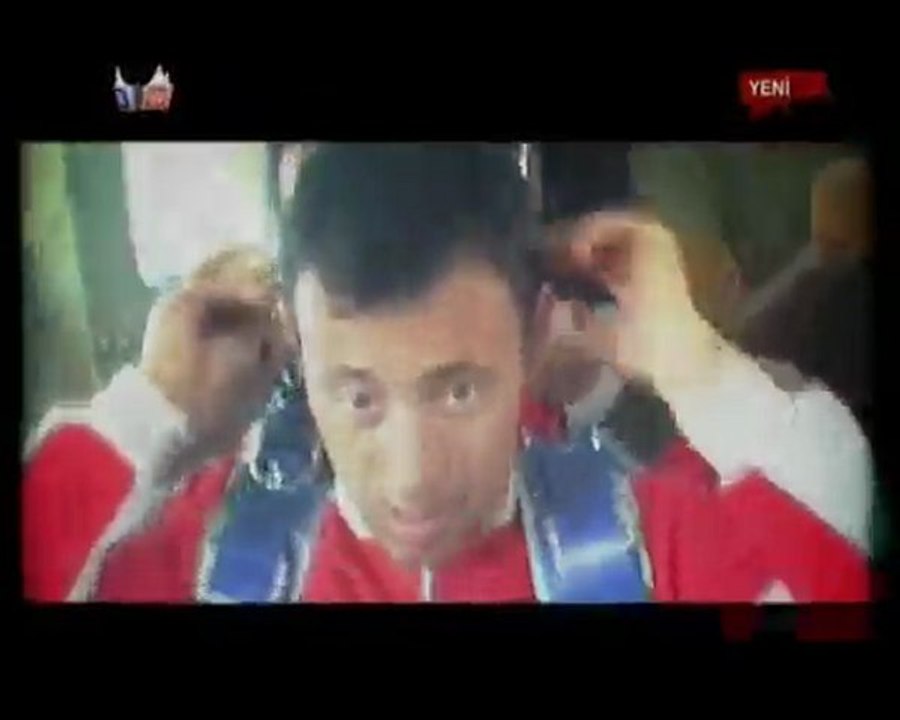 Mustafa Sandal - Demo [YENI KLIP 2010]
