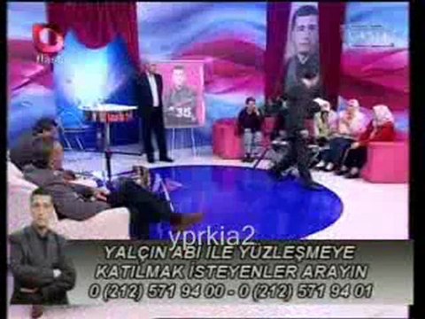 Canlı yayında yanlış numara komedisi -