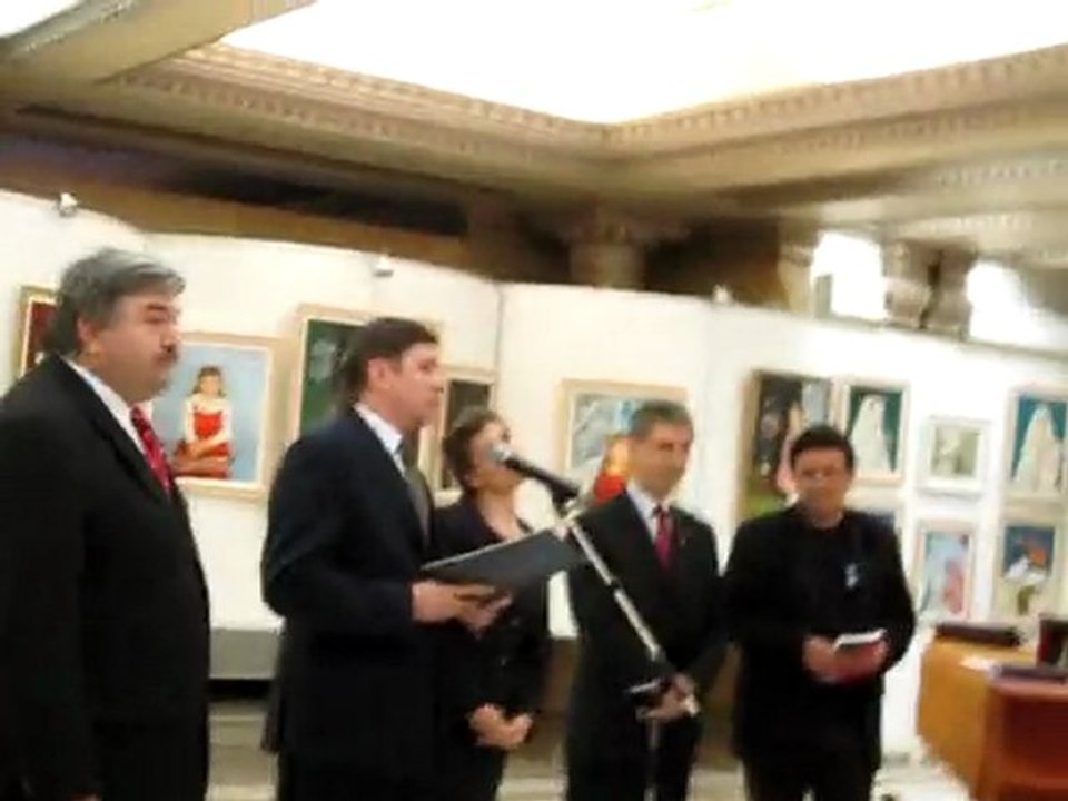 Flacarile Violet ale KGB lansate la Bucuresti - METACONTACT