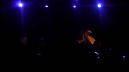 Thriller, Rinas dans