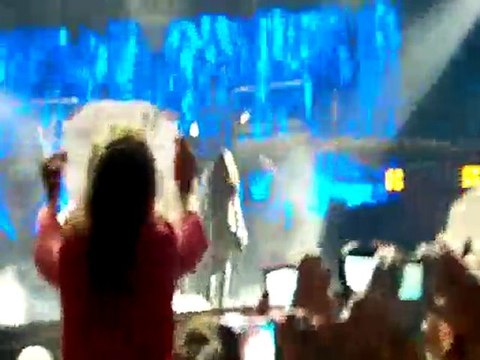 Tokio hotel - Berçy 14.04.10 Durch den monsun 3