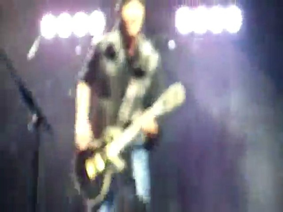 Tokio hotel - Berçy 14.04.10 Übers ende der welt