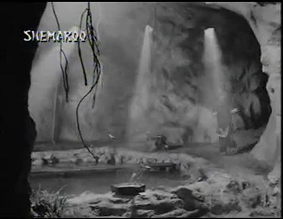 Ek Musafir Ek Hasina (1962) Bahut Shukriya Badi Meherbani