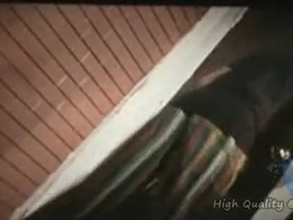 DesiRulez.NET - Phoonk 2 - 2010 - pDVD Rip - Watch Online -6