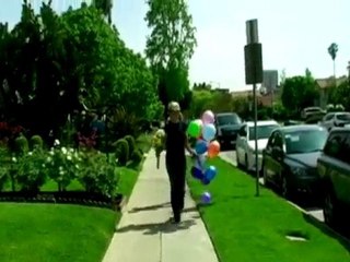 Heidi (Frosty Heidi and Frank) Visits Caller Naomi's House