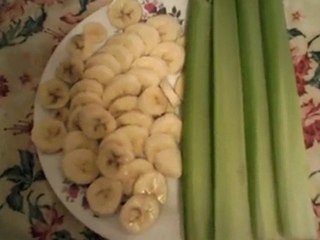 Raw Food Made Simple: Bananas & Celery