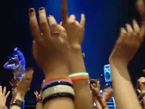 Tokio Hotel -1ere Partie Paris Bercy 14 Avril 2010 DJ