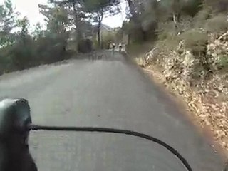 Montée de Carros village par l'Esteron