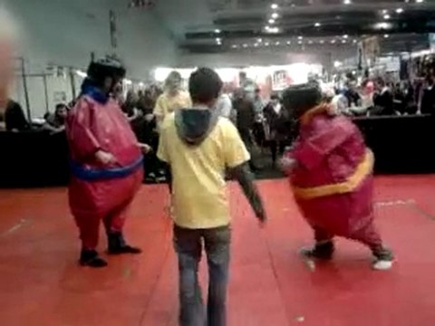 Hinasan Vs Yoxx (combat de sumos)