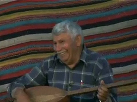 Baba Bugun Daglar Yesil Boyandi