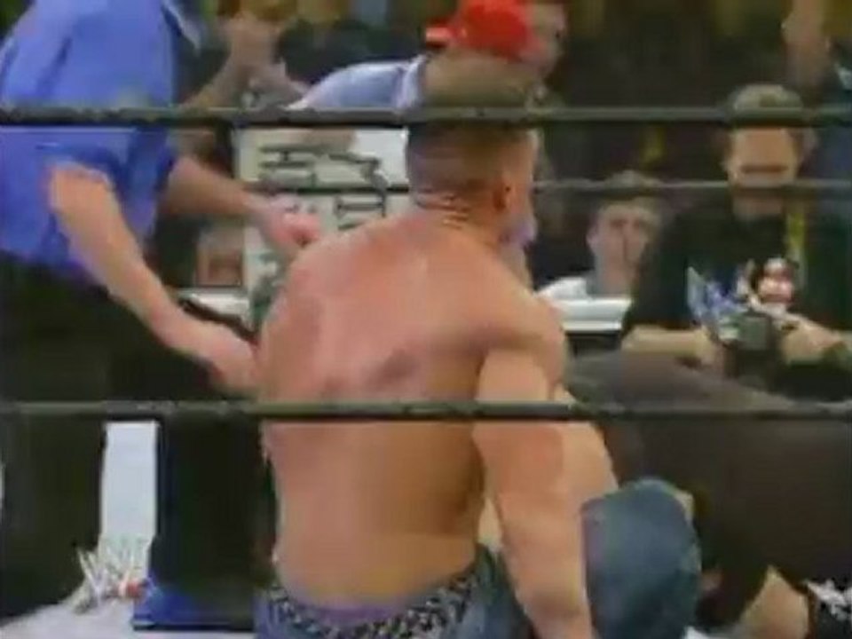 Fu Tombstone & Jeff balancé sur Matt !