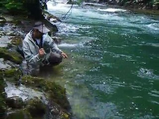 prise d'un ombre à vue dans un trou de 2 m sur la Koupa