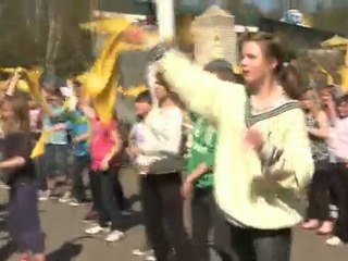 World Vision Child Health Now flash mob at LEGOLAND Windsor