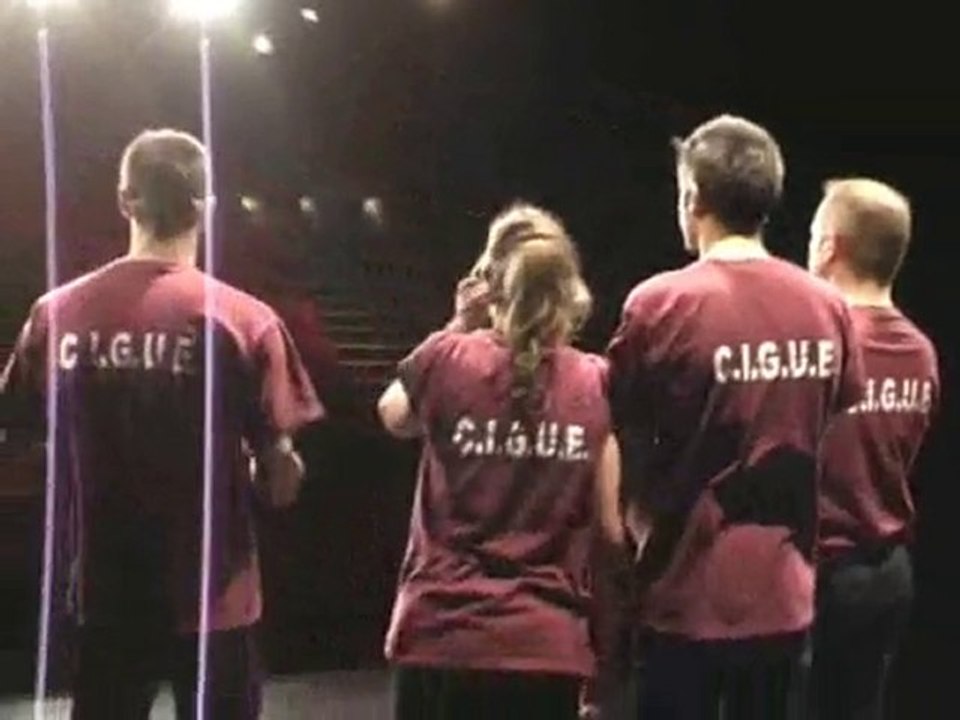 La CIGUE Spectacle partie 1 au Royal - 18 avril 2010