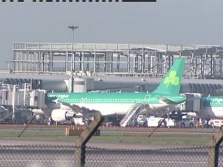 Volcanic ash disruption to remain into Monday